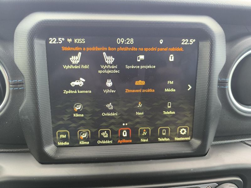Jeep Wrangler (2022) 2.0 PHEV,4x4,ČR,SERVISN9 KN - fotka 23 z 38