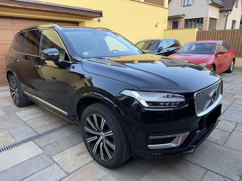 Volvo XC90 (2022) B5 Inscription Auto - fotka 5 z 15