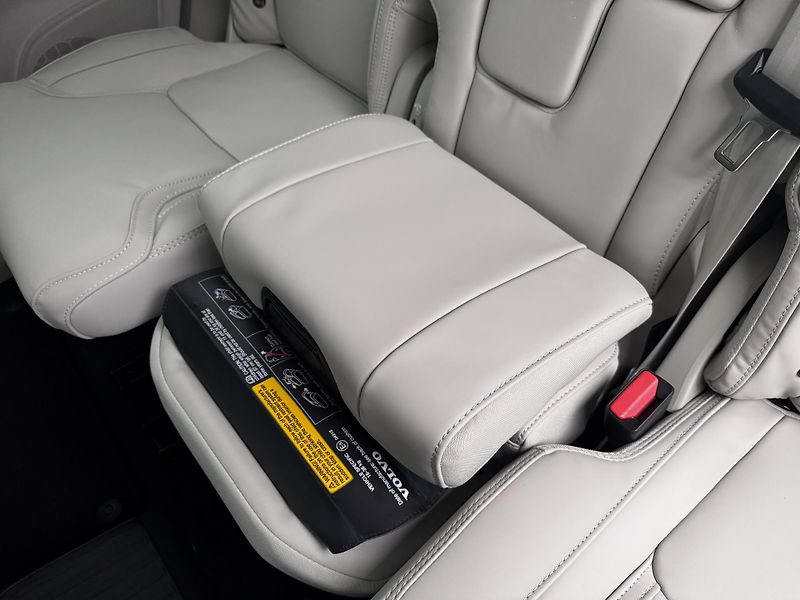Volvo XC90 (2026) T8 AWD Plug-in BRIGHT PLUS 7m - fotka 23 z 25