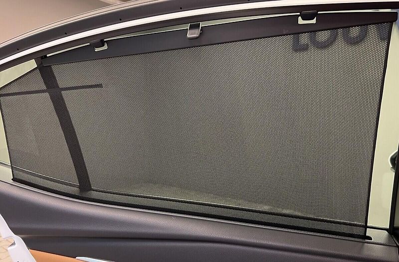 Toyota Camry 2.5 Hybrid AT EXECUTIVE - fotka 12 z 19