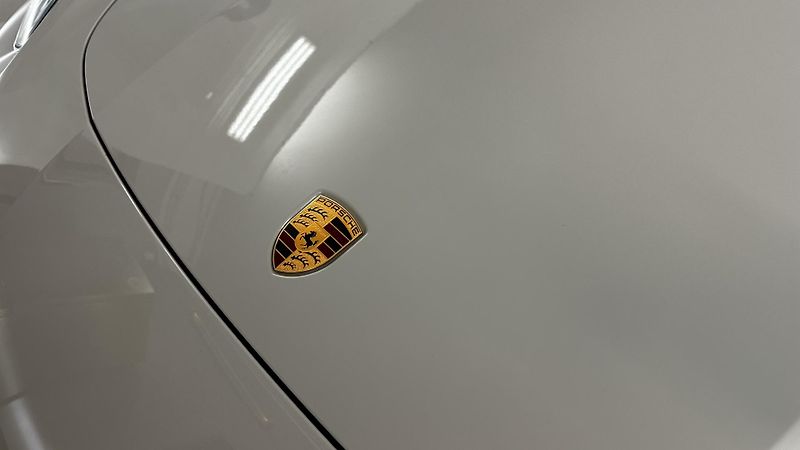 Porsche Panamera TURBO S E-HYBRID 700 koní - fotka 16 z 51