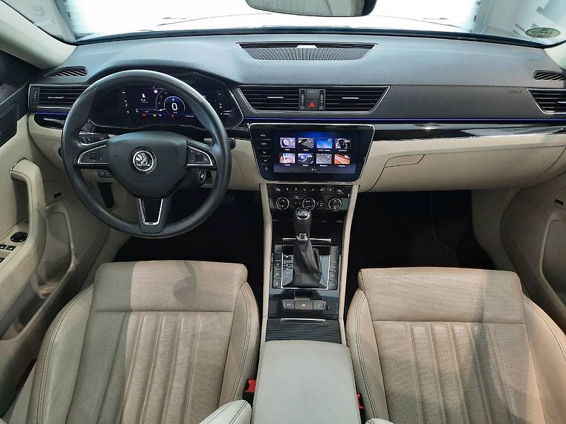 Škoda Superb (2020) Laurin&Klement 2.0 TSI 4x4 (20 - fotka 5 z 30