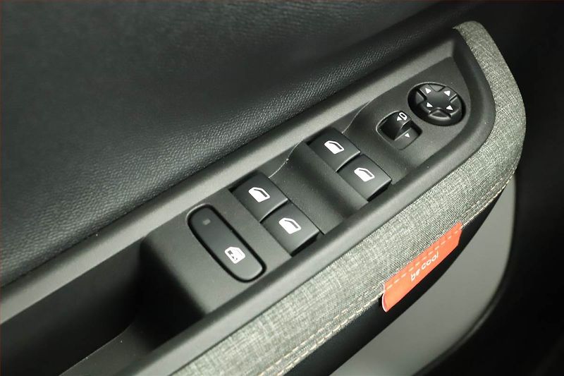 Citroën C3 Aircross (2026) 1.2 PureTech - fotka 9 z 13