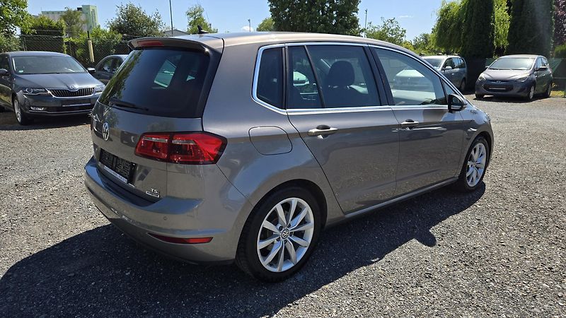 Volkswagen Golf Sportsvan 1.4TSi HIGHLINE TECH  1MAJITEL - fotka 8 z 42
