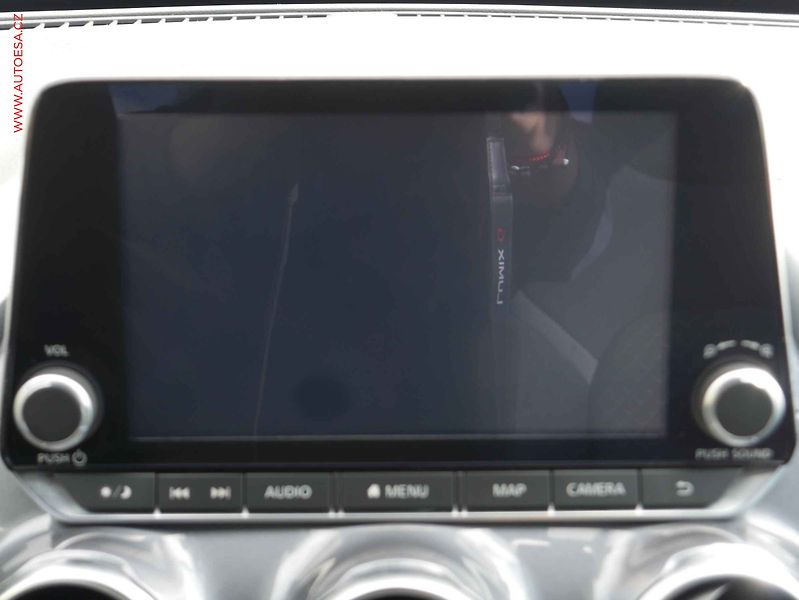 Nissan Juke (2020) 1.0 DiG-T, N-Connecta - fotka 11 z 16