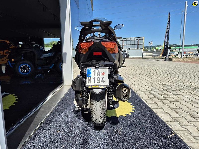 Yamaha X-Max 400 (2019) - fotka 5 z 22