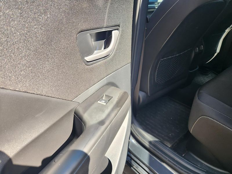 Hyundai Kona 1.6-NAVI-KAMERA-AUTOMAT - fotka 16 z 16