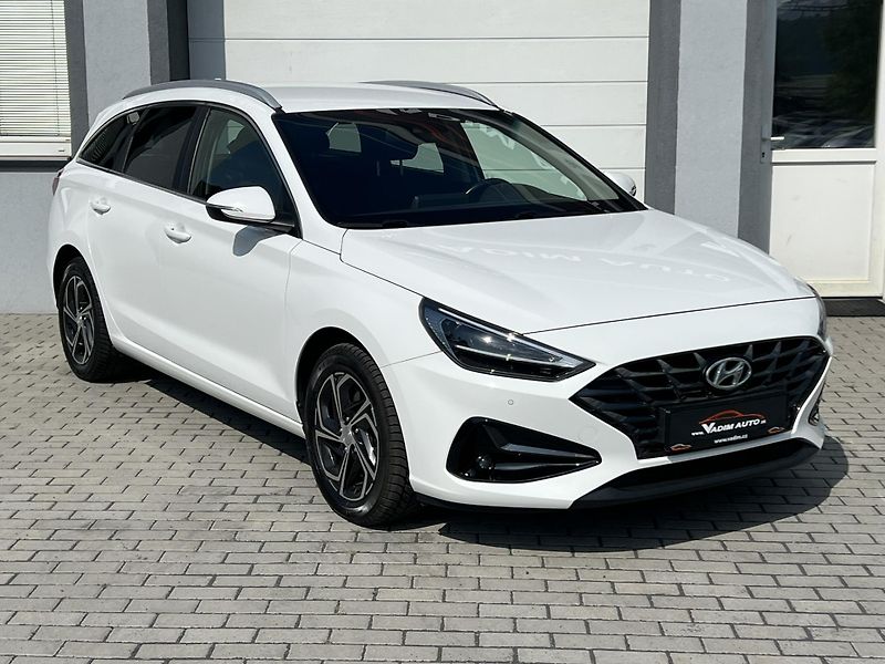 Hyundai i30 (2022) 1.6CRDi 85kW SMART 1.MAJITEL  - fotografie inzerátu