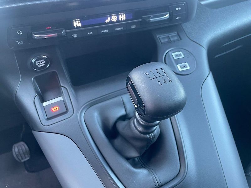 Toyota ProAce City Verso MC24 1.5L - fotka 27 z 27