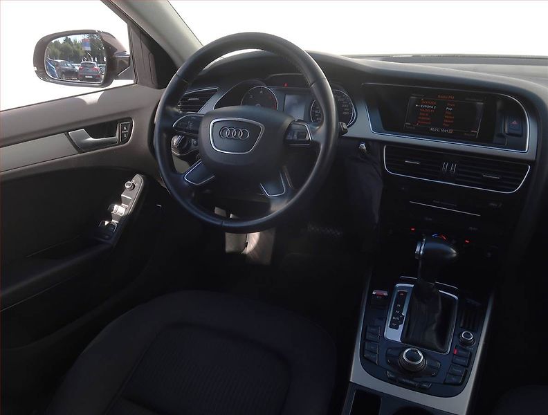 Audi A4 (2014) Ambition 2.0 TDI, Automat - fotka 7 z 18