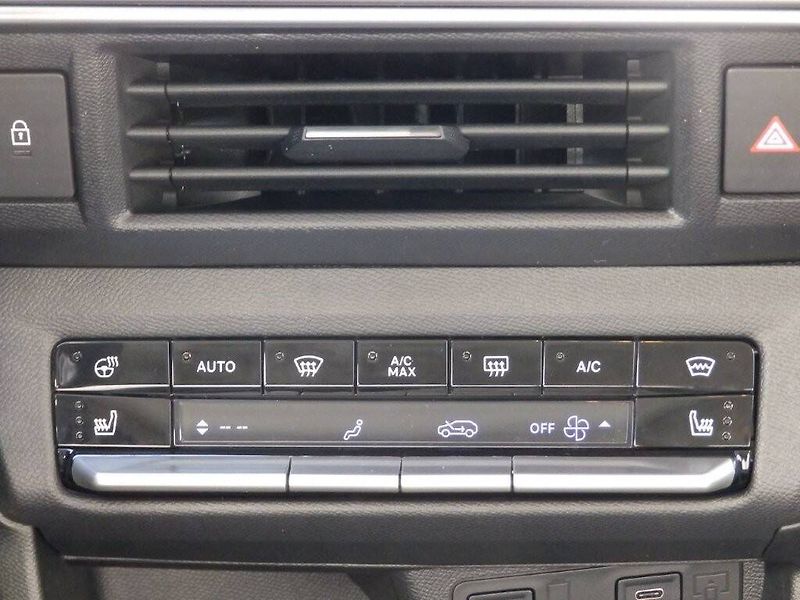 Opel Frontera (2026) Edition Hybrid 1.2 TURBO - fotka 21 z 30