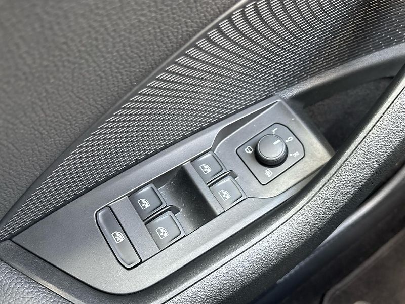 Škoda Octavia Selection - fotka 21 z 29