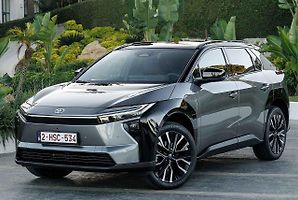 Design elektromobilů se od spalovacích aut nejvíce odlišuje na přídi.