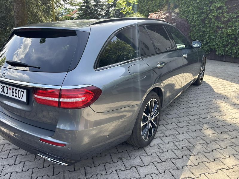 Mercedes-Benz Třídy E (2018) E400 D - fotka 5 z 32