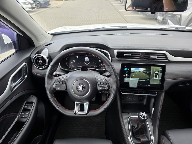 MG ZS (2025) 1,5 78kW Emotion Plus - fotka 12 z 16