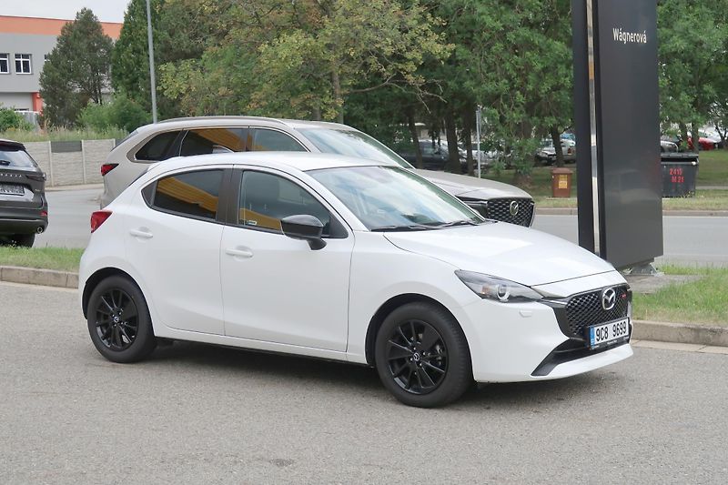 Mazda 2 1,5 G90 AT,kam.,ČR,záruka - fotka 3 z 36