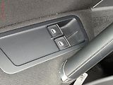 Volkswagen Golf (2015) 1.4 TSi, Highline, bixen - náhled 11