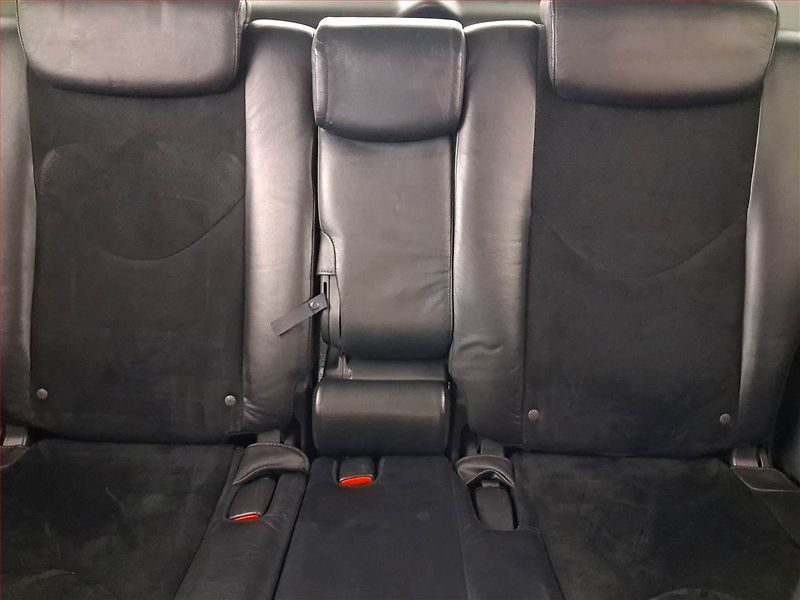 Toyota RAV4 (2012) 2.2 D-4D, 4X4, Tempomat - fotka 10 z 16