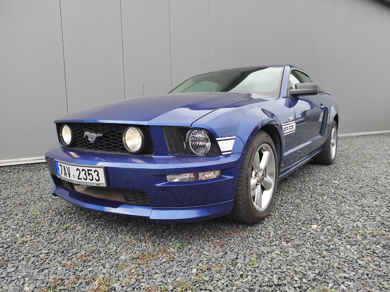 Ford Mustang REZERVACE  - fotka 1 z 19