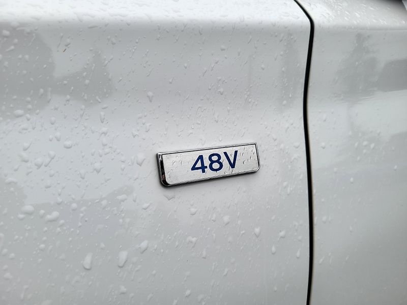 Hyundai i30 WG 1.5 T-GDI 118kW SMART *ČR - fotka 33 z 44