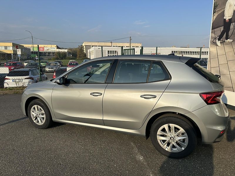Škoda Fabia CLASSIC 1.0TSI 85kW + tažné - fotka 3 z 13