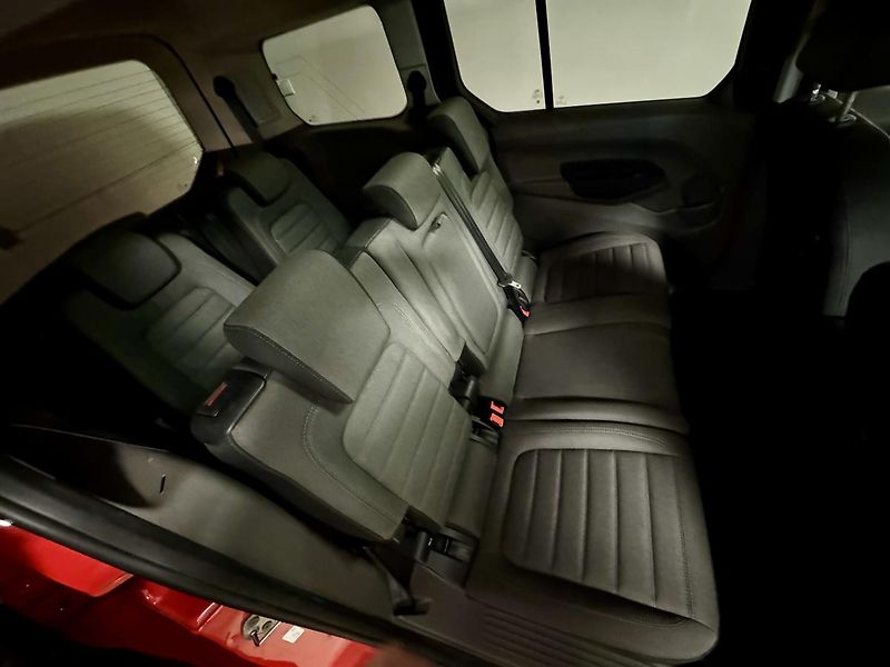 Ford Tourneo Connect (2020) Grand 1.5 TDCI TITANIUM PANORA - fotka 42 z 58