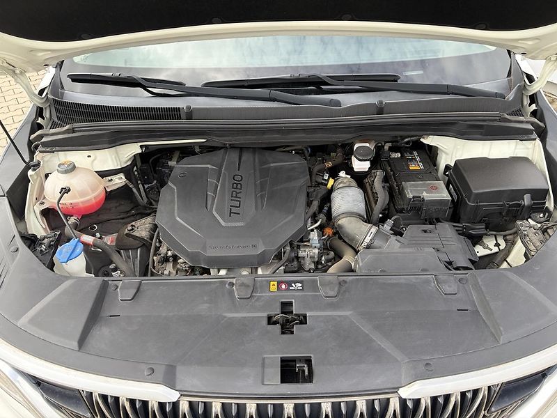 Kia Carnival (2022) 2.2 Diesel Automat 6+3 míst - fotka 34 z 34