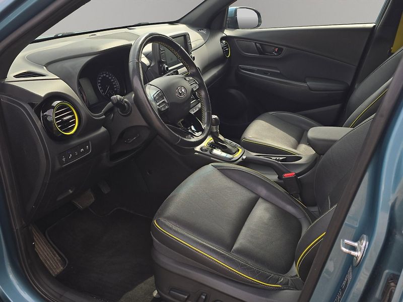 Hyundai Kona (2018) Style Premium 1.6T-GDi A/T 4x4 - fotka 24 z 30