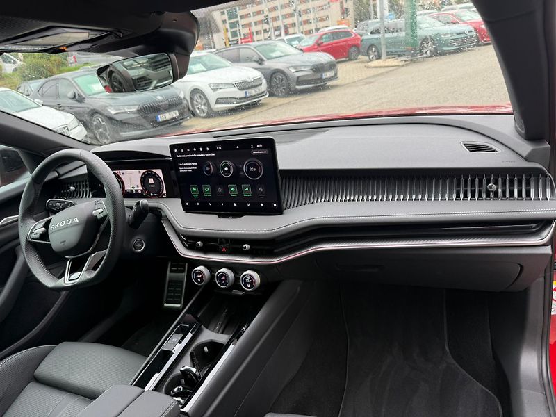 Škoda Superb Sportline 2.0 TDI 110kw DSG Co - fotka 11 z 30