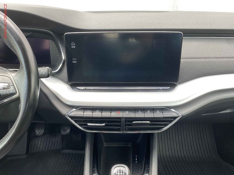 Škoda Octavia (2021) 1.5 TSi, 1.maj,ČR, Style, TZ - fotka 12 z 22