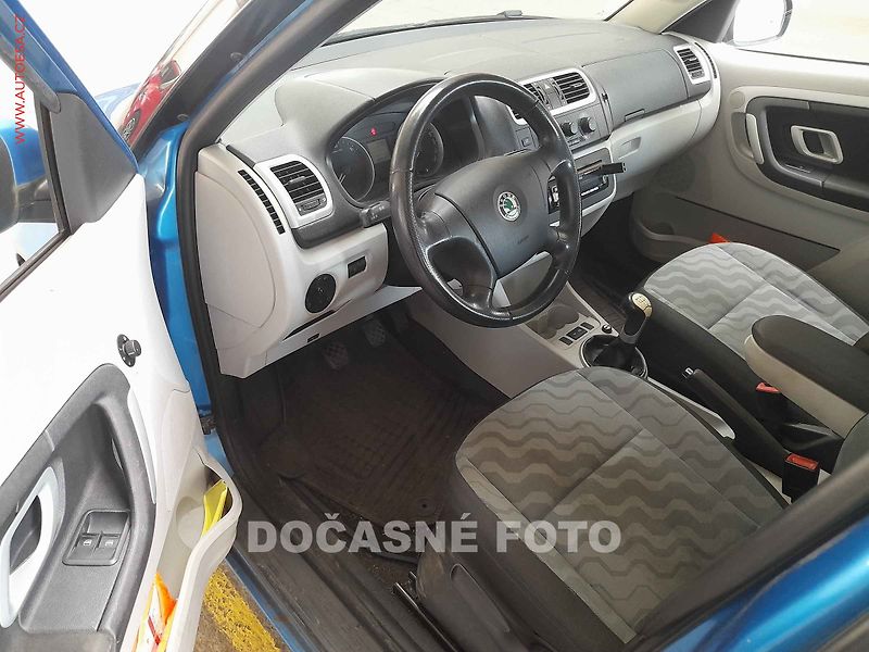 Škoda Roomster (2007) 1.4, ČR, AC, tažné - fotka 3 z 3