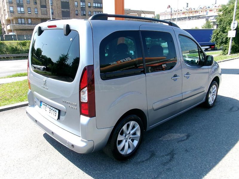 Peugeot Partner (2017) Tepee 1.6 VTi 88kW, KOUPENO ČR - fotka 6 z 12