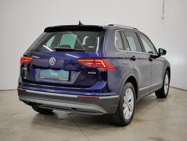 Volkswagen Tiguan - fotka 2 z 23
