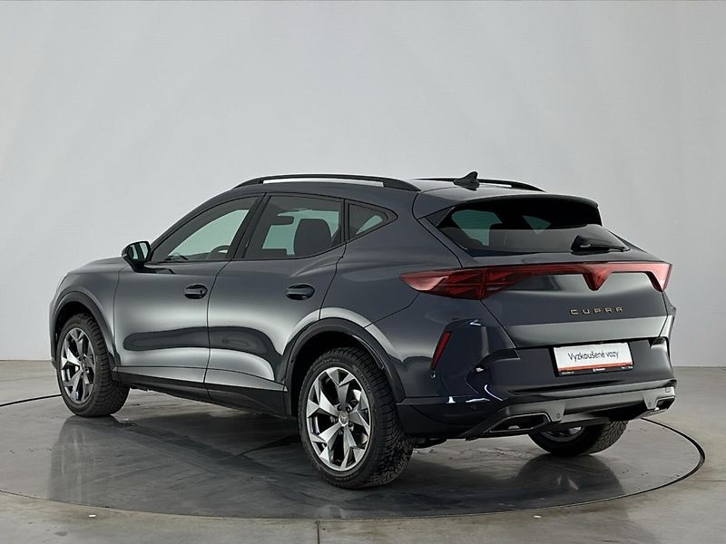 Cupra Formentor SUV 0 - fotka 15 z 29