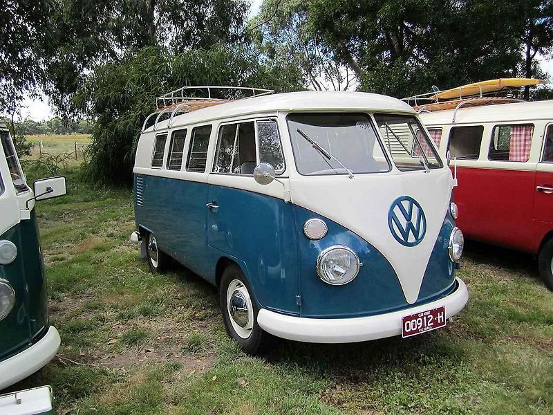 Volkswagen Golf Variant.