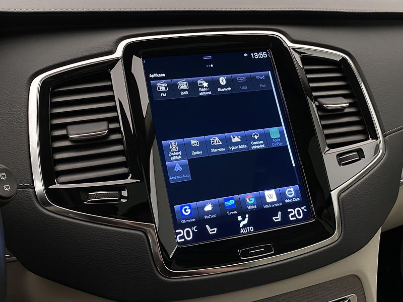 Volvo XC90 T8 AWD RECHARGE REZERVACE - fotka 47 z 58