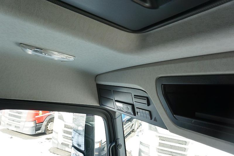 Mercedes-Benz (2017) ANTOS / 1830 / EURO 6 / KONTEN - fotka 36 z 45