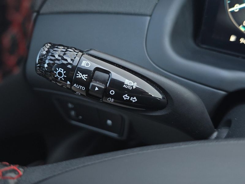 Hyundai Tucson (2023) N-Line 1.6T-GDi MHEV 132kw, ČR - fotka 12 z 25