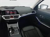 BMW Řada 3 (2022) 320 d xDrive - náhled 8