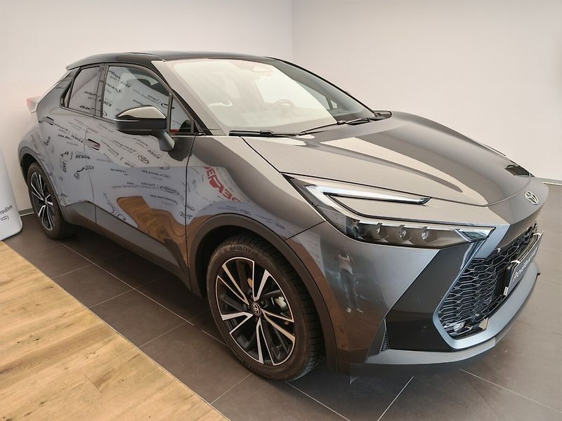 Toyota C-HR 2.0 Hybrid 4x2 Executive - fotka 3 z 48