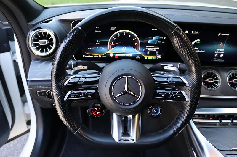 Mercedes-Benz AMG GT 53 4MATIC+ 4D 320kW DPH - fotka 26 z 49