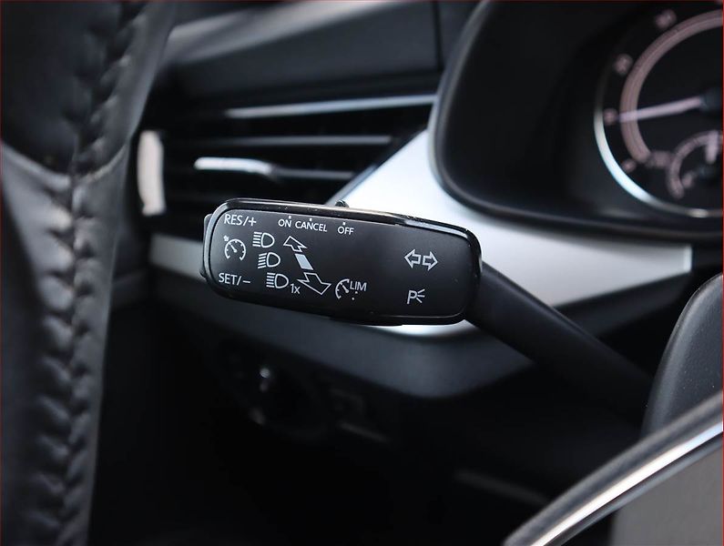 Škoda Scala (2022) Ambition 1.0 TSI, Serv.kniha - fotka 23 z 23