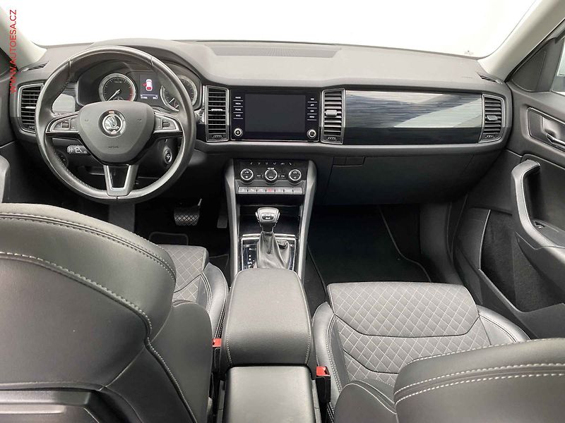 Škoda Kodiaq (2017) 2.0 TSi 4x4, Style, DSG, TZ - fotka 8 z 17