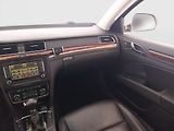 Škoda Superb (2010) Elegance 2.0 TDI, Automat - náhled 8