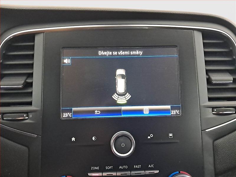 Renault Mégane (2019) Intens 1.5 Blue dCi, ČR,1.maj - fotka 16 z 17