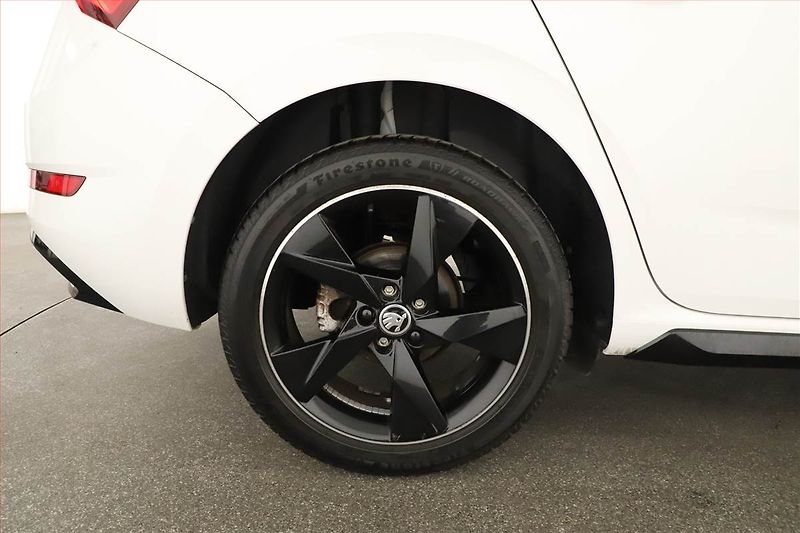 Škoda Scala (2022) Monte Carlo 1.0 TSI - fotka 16 z 16