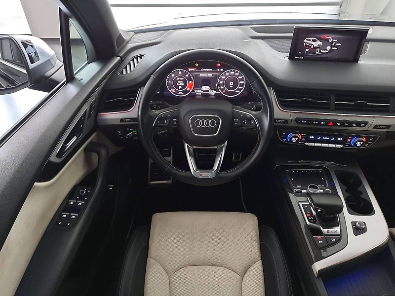 Audi SQ7 (2018) 4.0 TDI quattro (320kW/435k) T - fotka 11 z 29