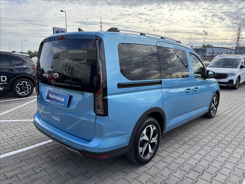 Ford Tourneo Connect 2,0 EcoBlue Active L2 Aut. - fotka 5 z 52