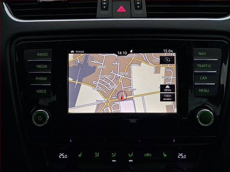 Škoda Octavia (2015) RS 2.0 TDI, Automat, Kůže - fotka 13 z 20