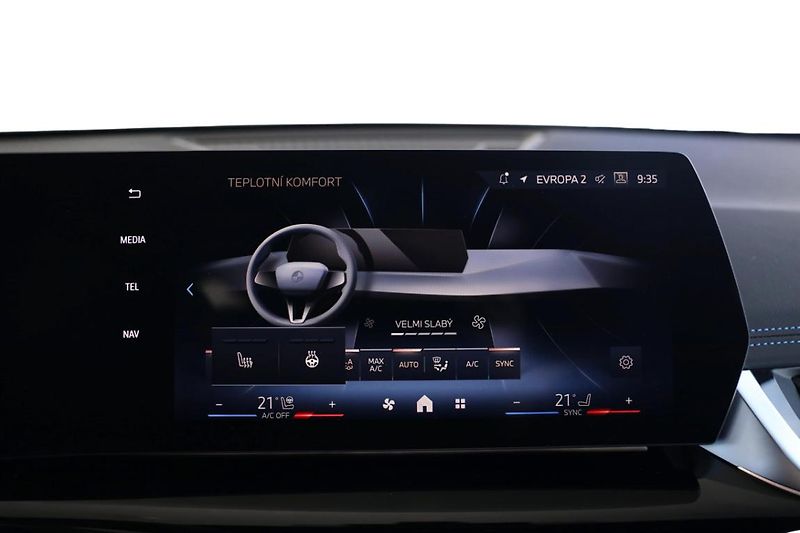 BMW X1 xDrive20d - fotka 15 z 24